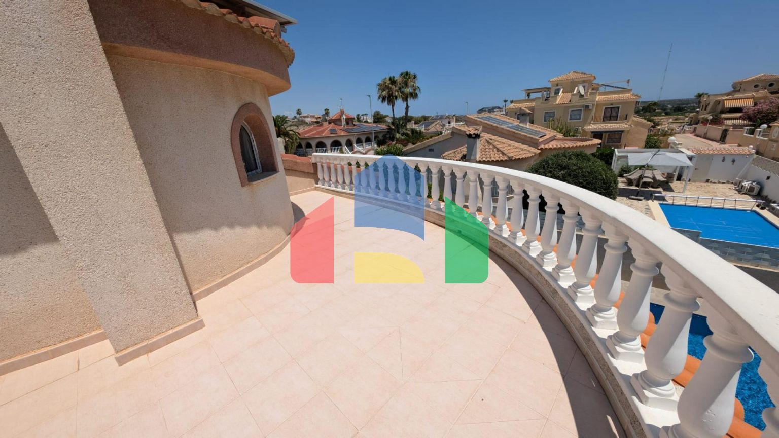 Дом в Рохалес ID B10985