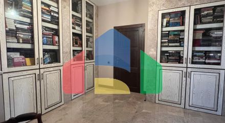 Современная роскошная вилла с элементами винтажного стиля в Сьюдад Кесада. Современная роскошная вилла с элементами винтажного стиля в Сьюдад Кесада.