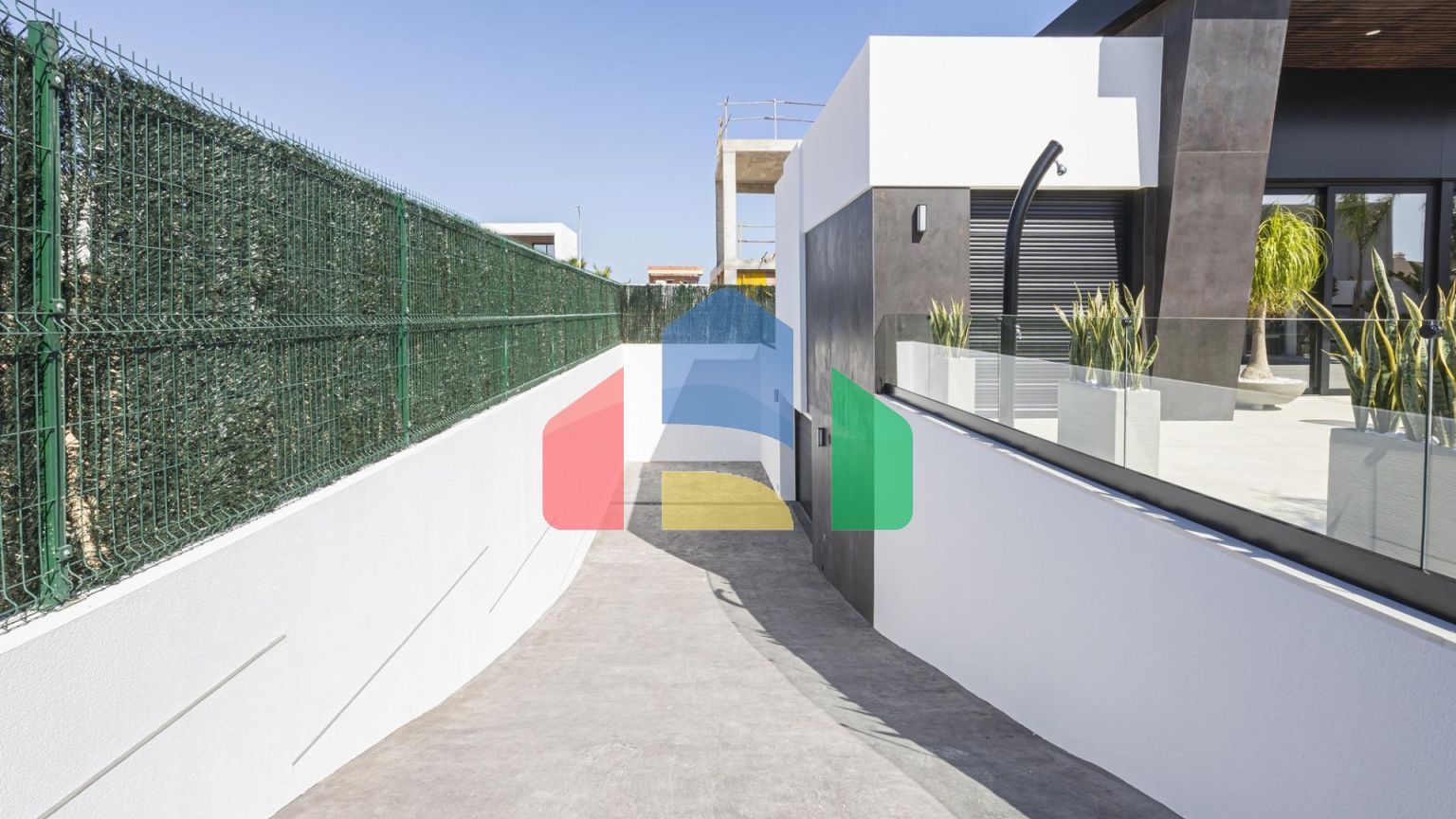 НОВЫЕ ВИЛЛЫ В СЬЮДАД-КЕСАДА