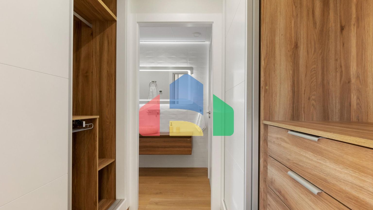 НОВЫЕ ВИЛЛЫ В РОХАЛЕСЕ