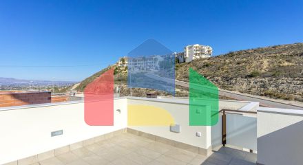 НОВЫЕ ВИЛЛЫ В РОХАЛЕСЕ