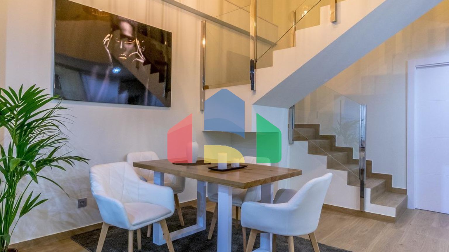 НОВЫЕ ВИЛЛЫ В РОХАЛЕСЕ