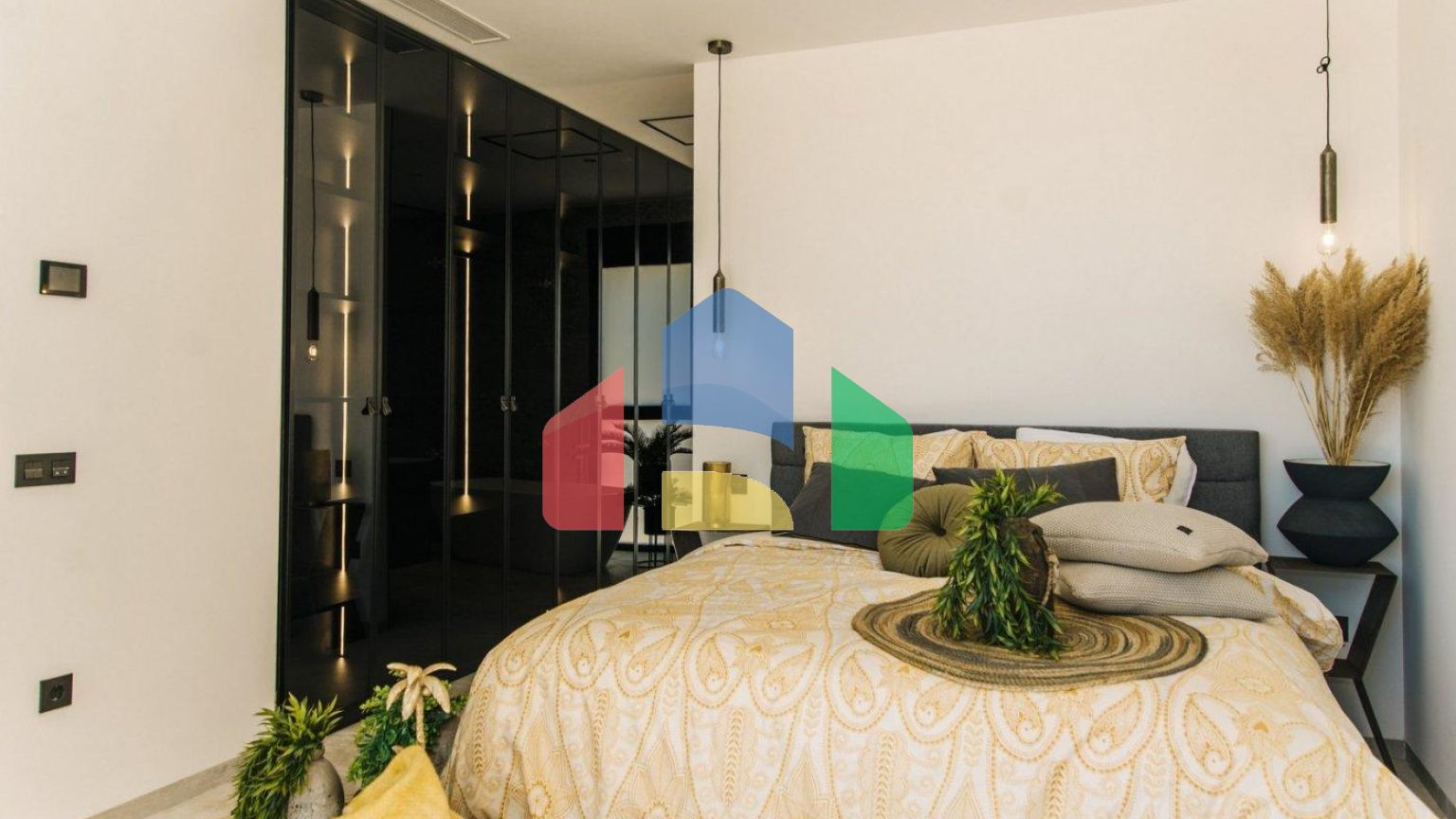 ДИЗАЙНЕРСКАЯ ВИЛЛА НА БЕРЕГУ МОРЯ