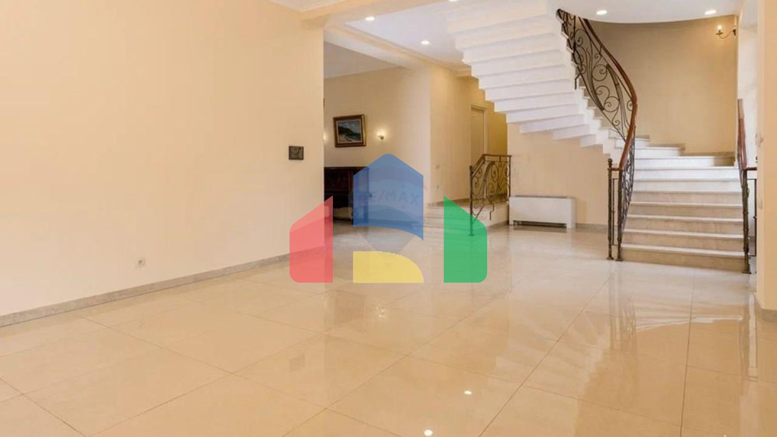 Residential - House - Tbilisi - GE