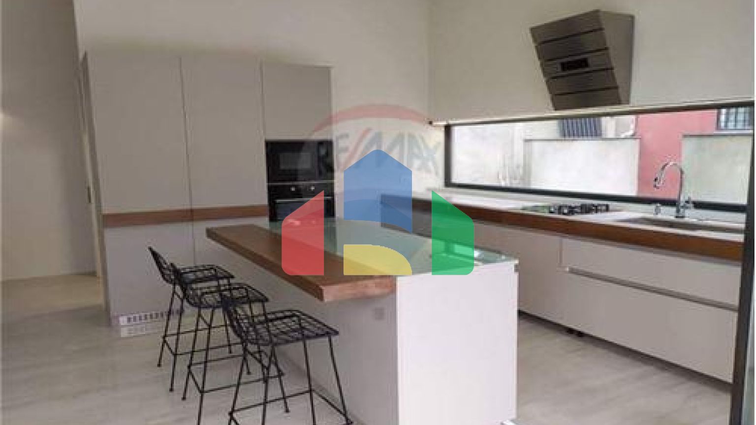 Residential - House - Tbilisi - GE