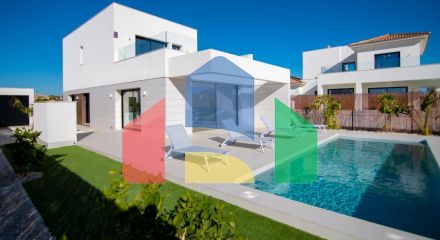 Stunning Villas in Los Montesinos