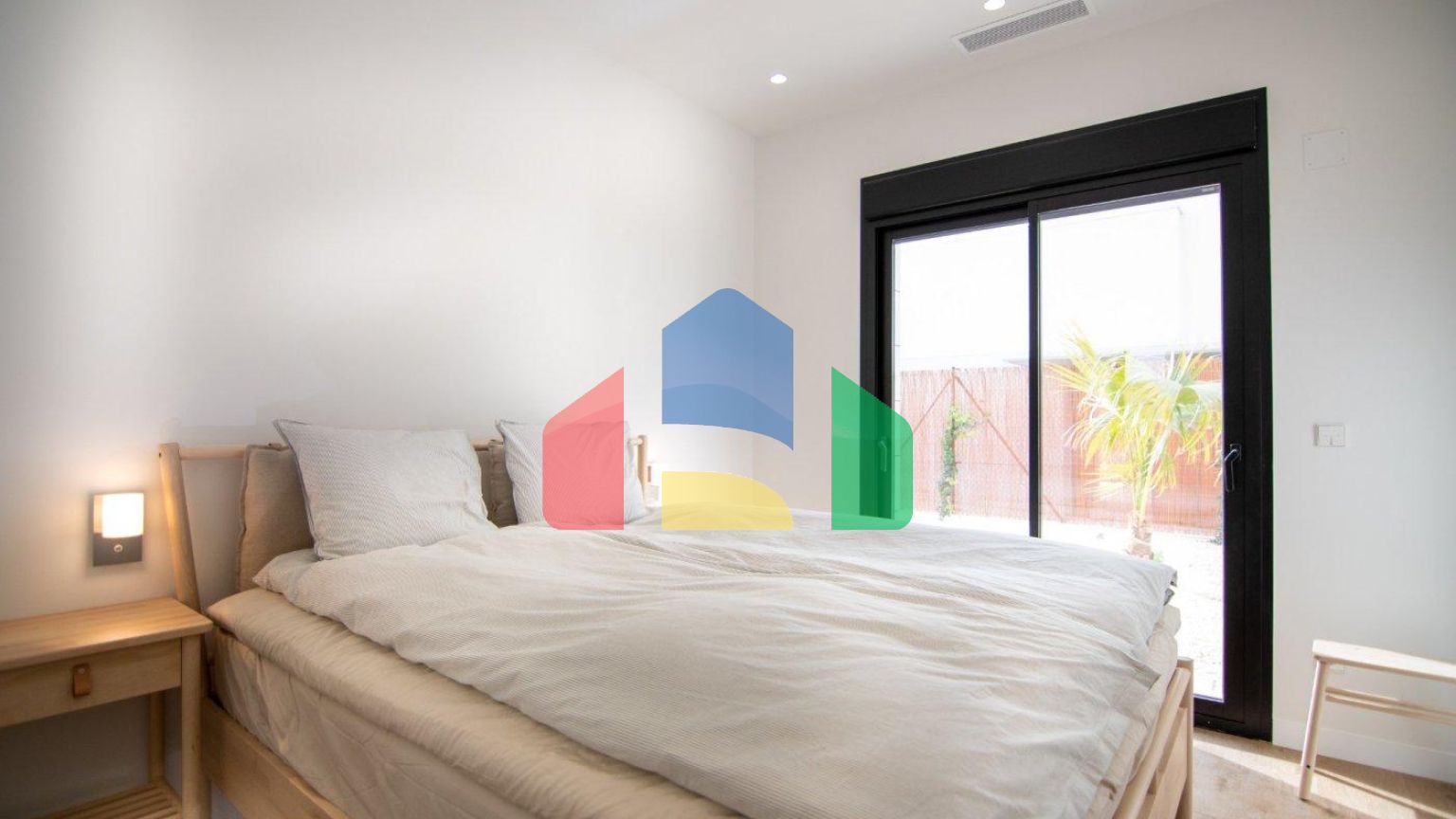 Потрясающие виллы в Лос-Монтесиносе