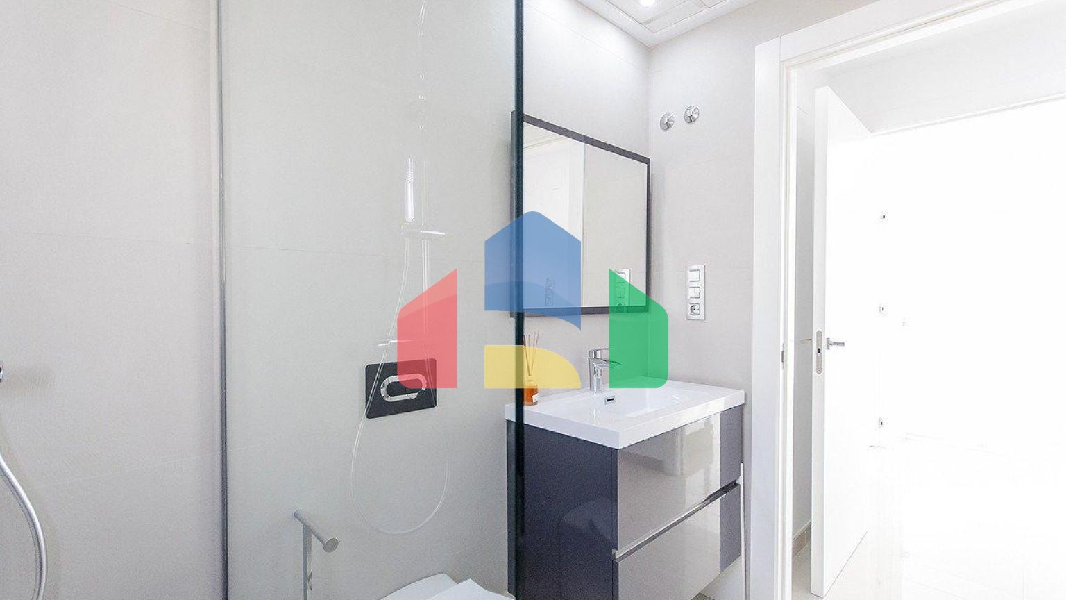 НОВЫЕ ВИЛЛЫ В ЛОС МОНТЕСИНОС