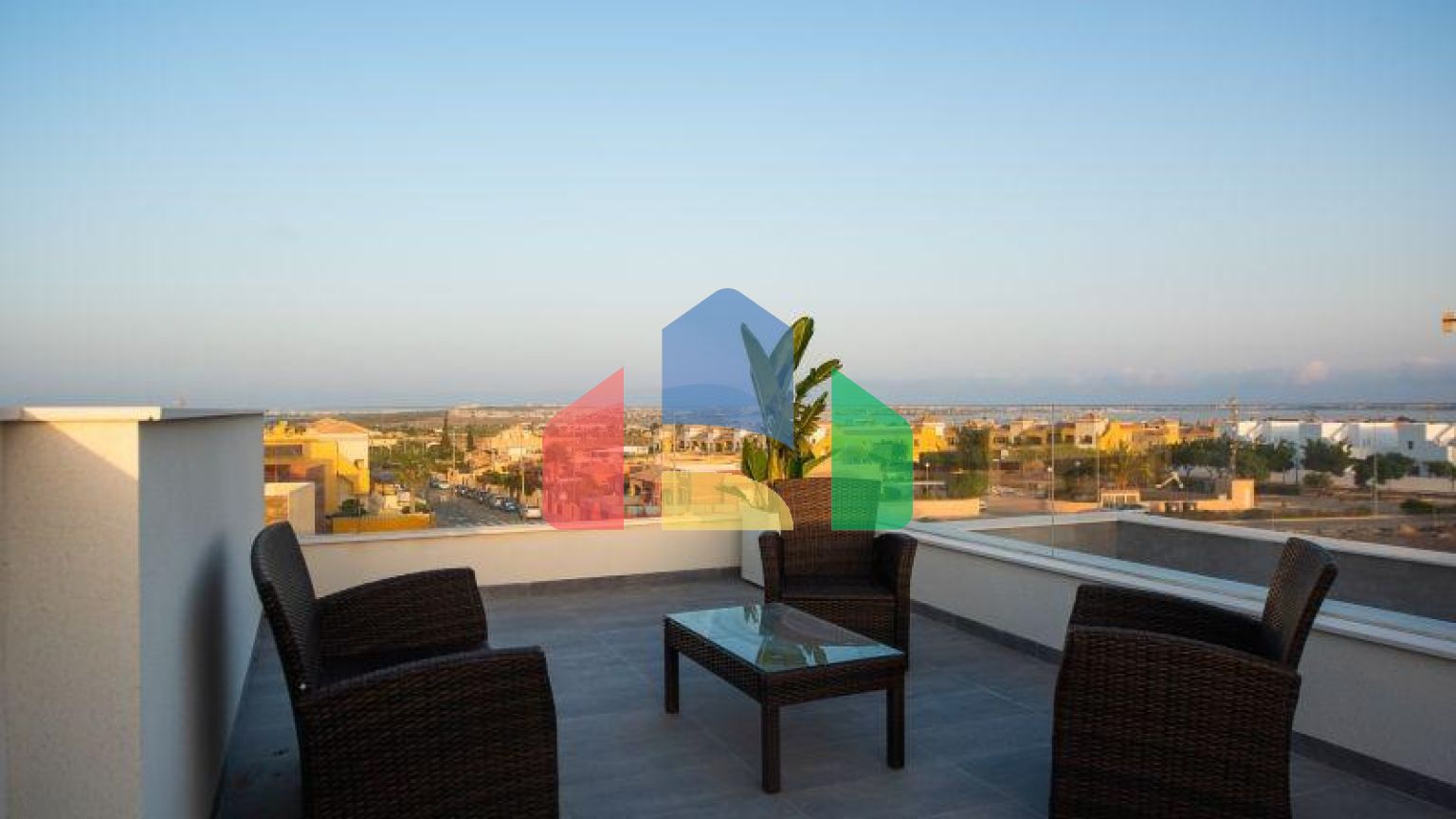 Detached villa with private pool