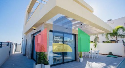 Detached villa with private pool