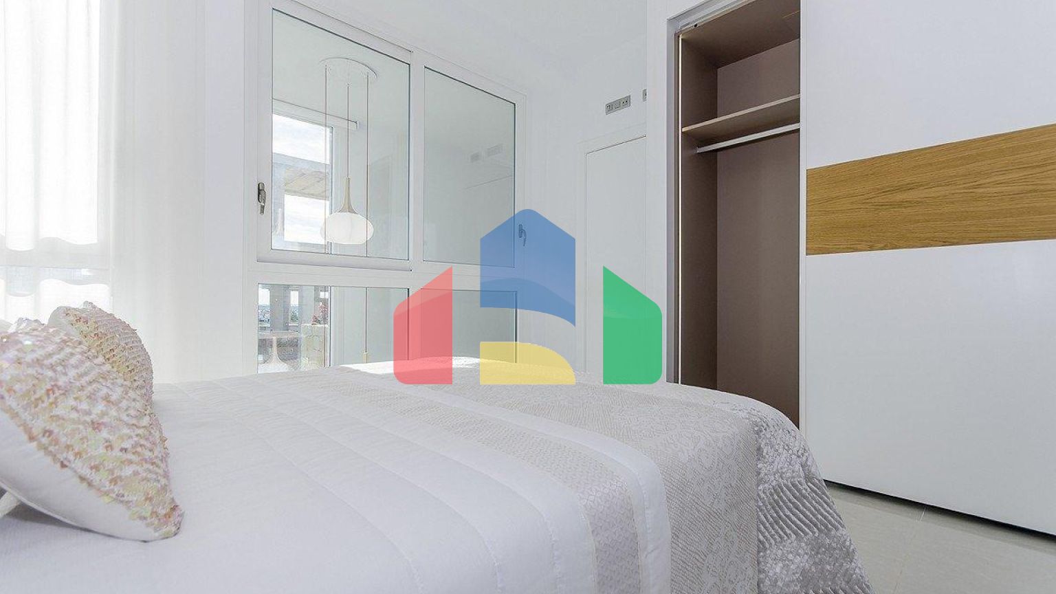 НОВЫЕ ВИЛЛЫ В ЛОС МОНТЕСИНОС