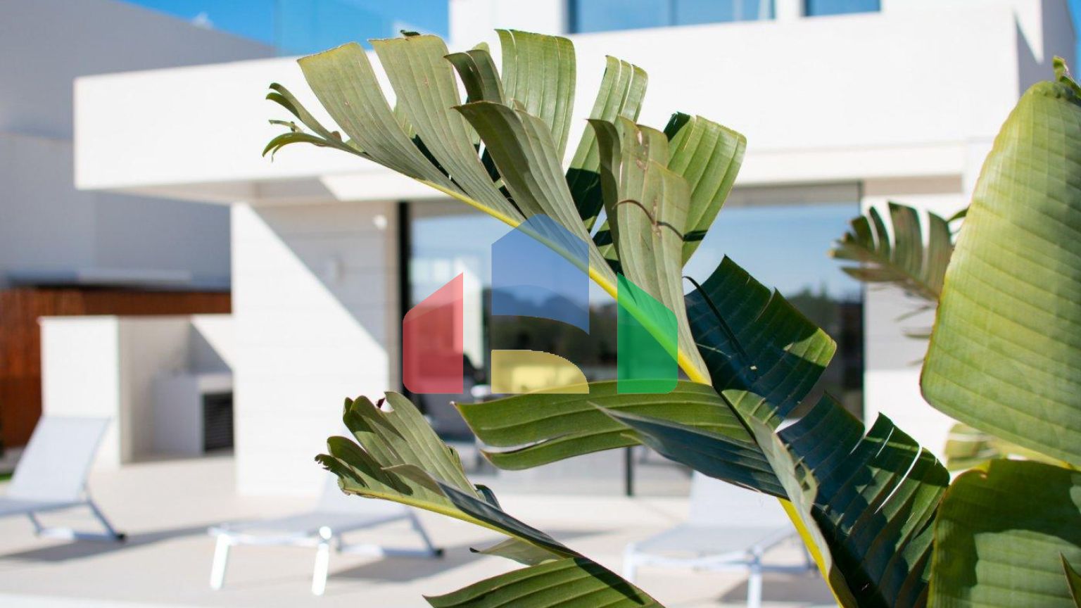 Потрясающие виллы в Лос-Монтесиносе