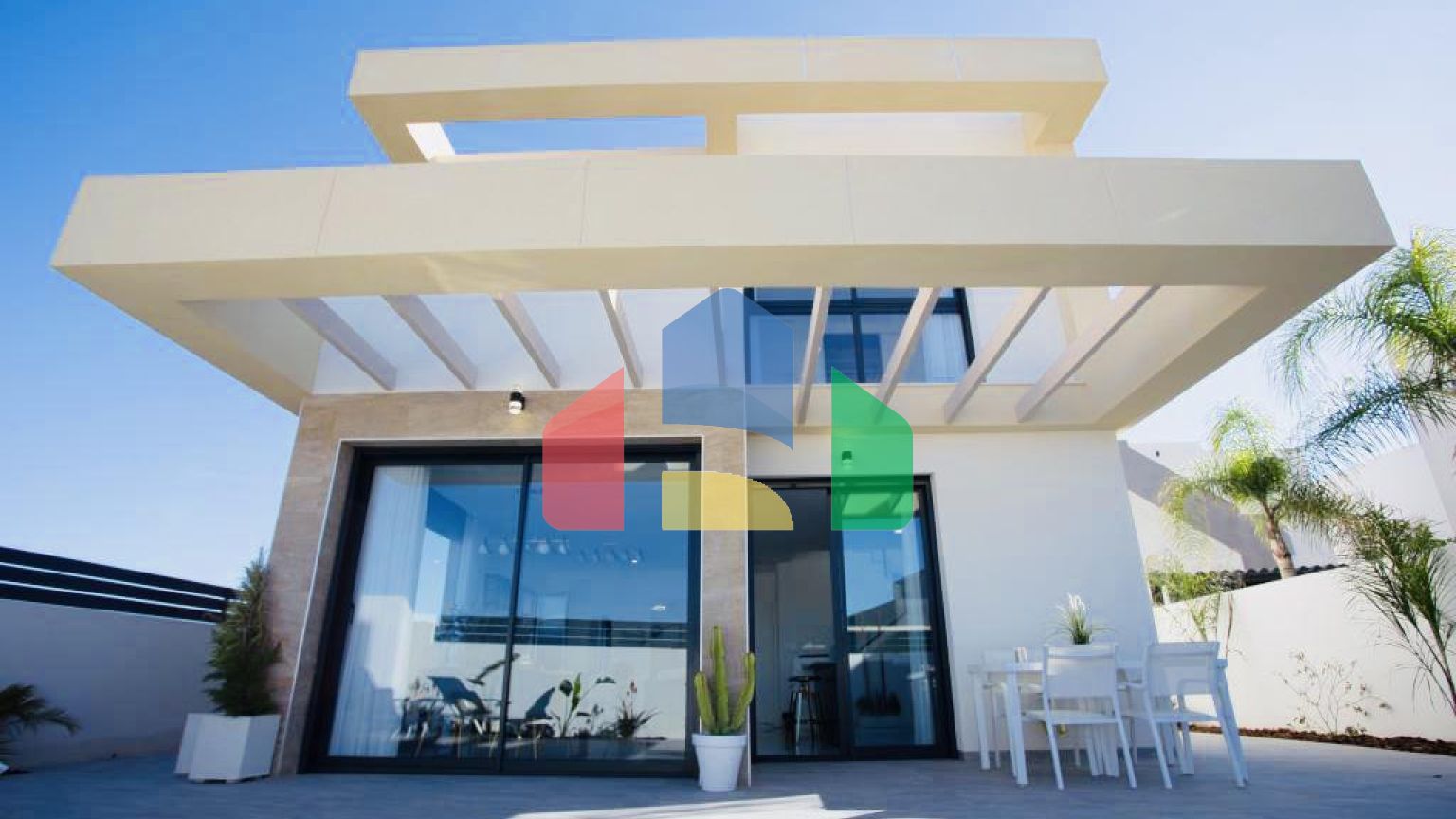 Detached villa with private pool