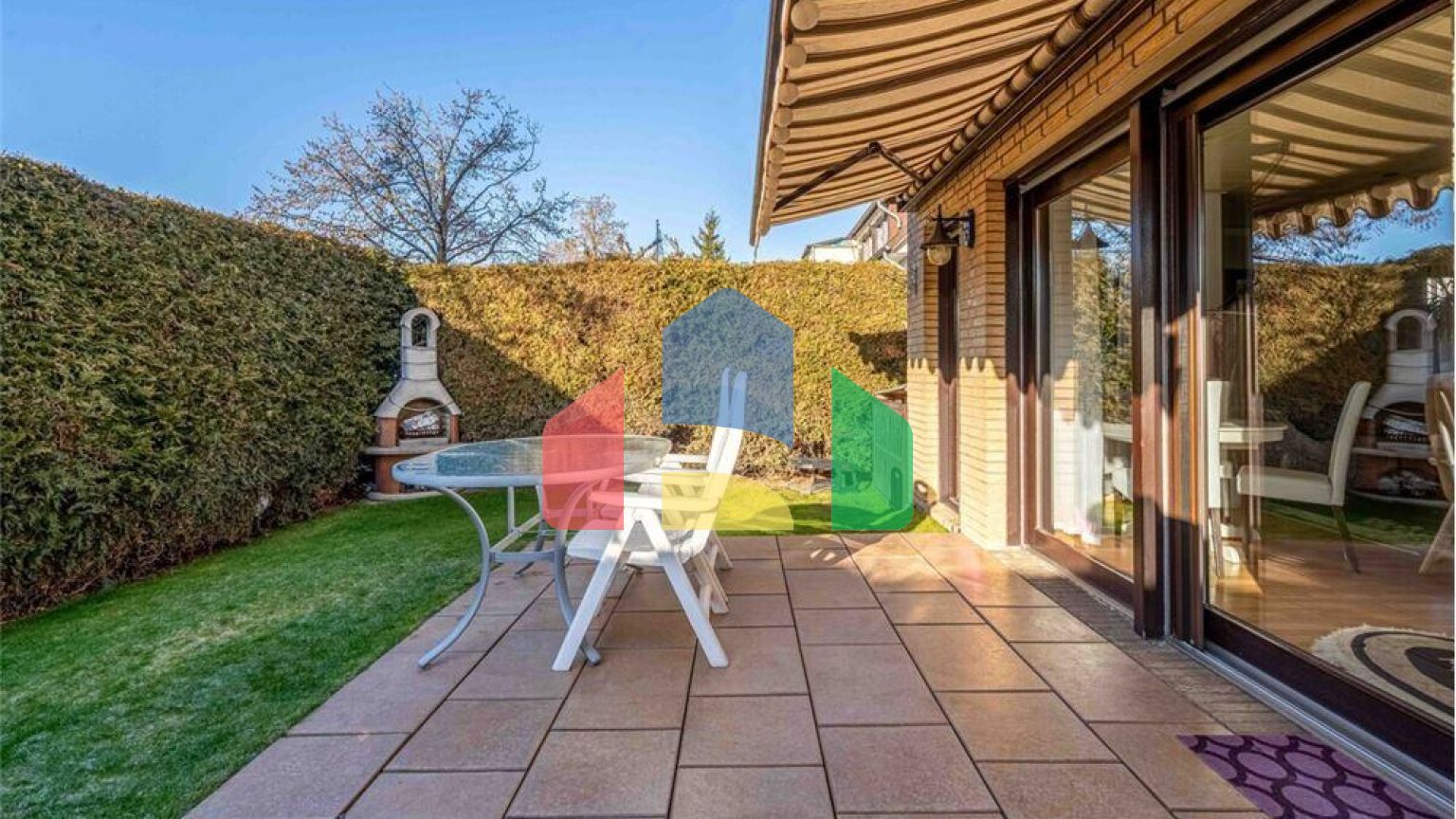 Residential - Semi-Detached House - Berlin - Germany