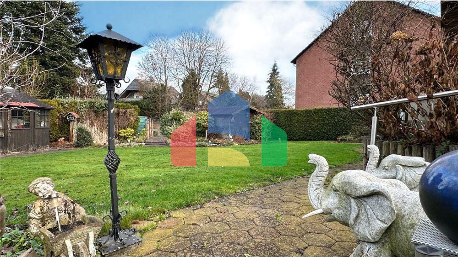 Residential - Single Family Home - Celle - Germany