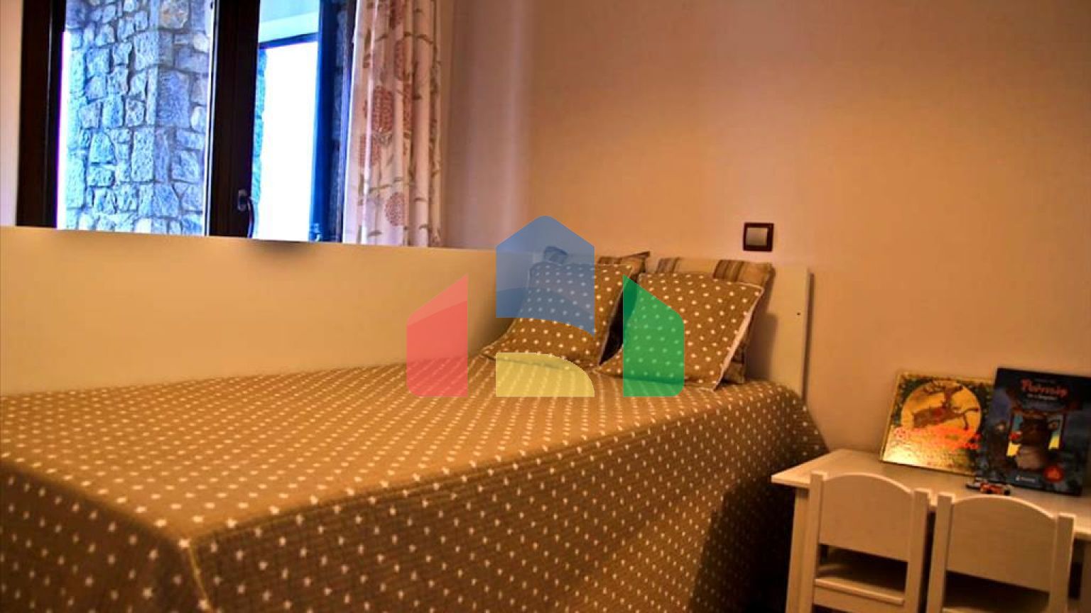 Продаж - Вілла 140 m² в Арахове