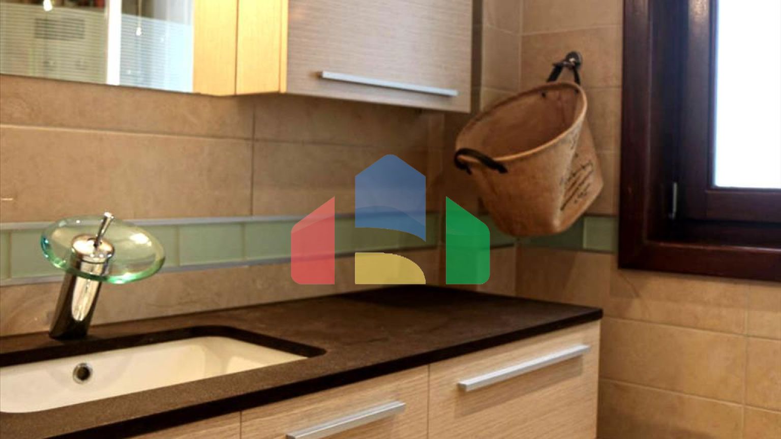 Продаж - Вілла 140 m² в Арахове