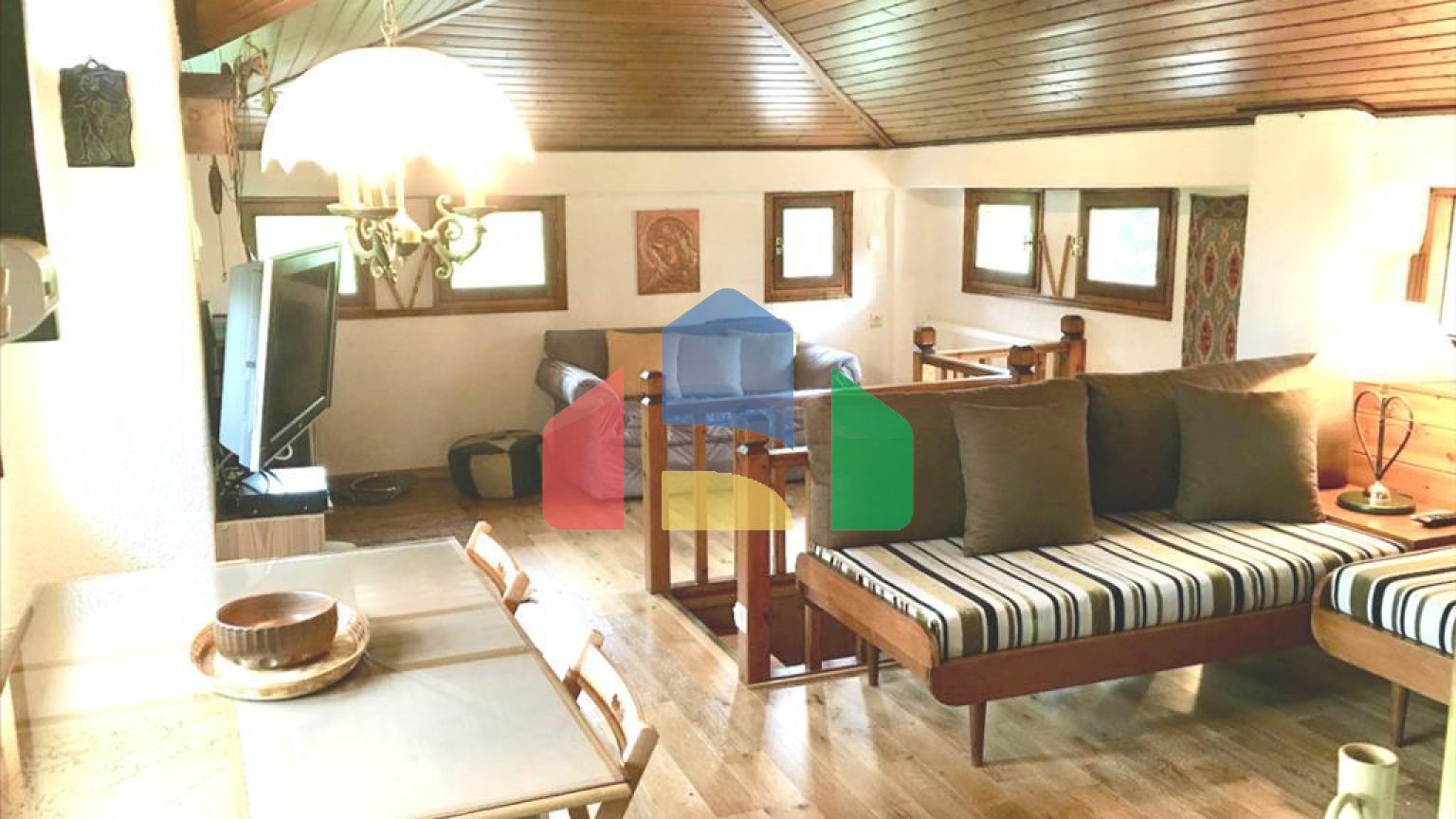 Продаж - Бізнес 234 m² в Арахове