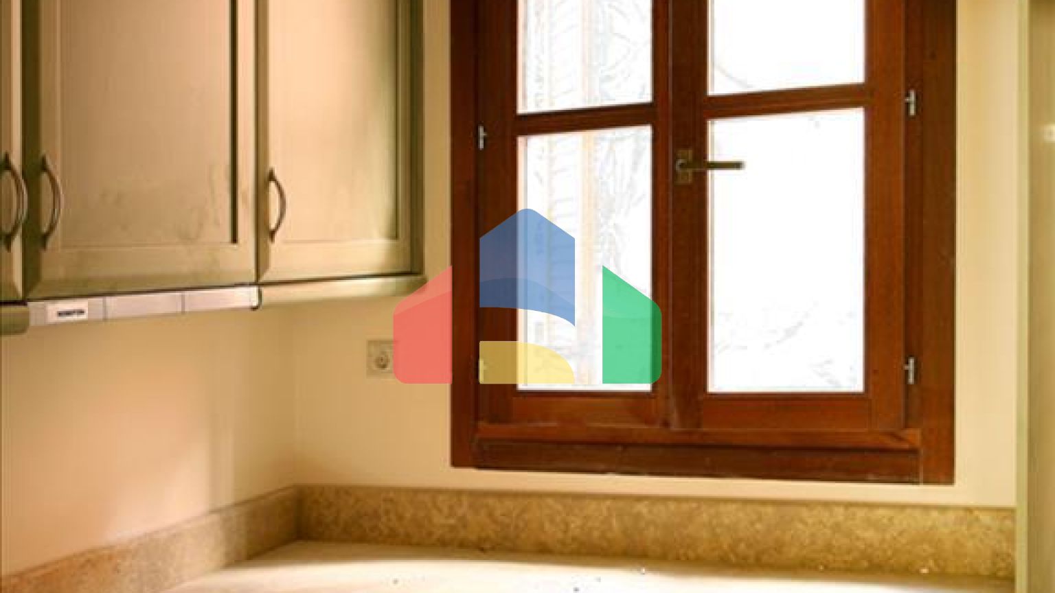 Продаж - Бізнес 350 m² в Арахове