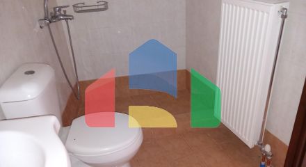 Продаж - Будівля 183 m² в Арахове