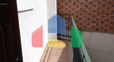 Продаж - Будівля 183 m² в Арахове