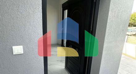 Продаж - Таунхаус 60 m² в Аспровальті