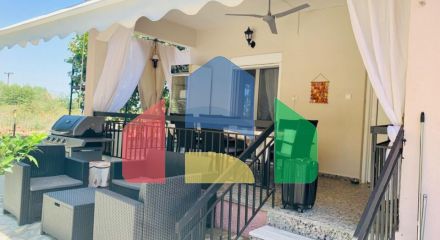 Продаж - Котедж 80 m² в Аспровальті