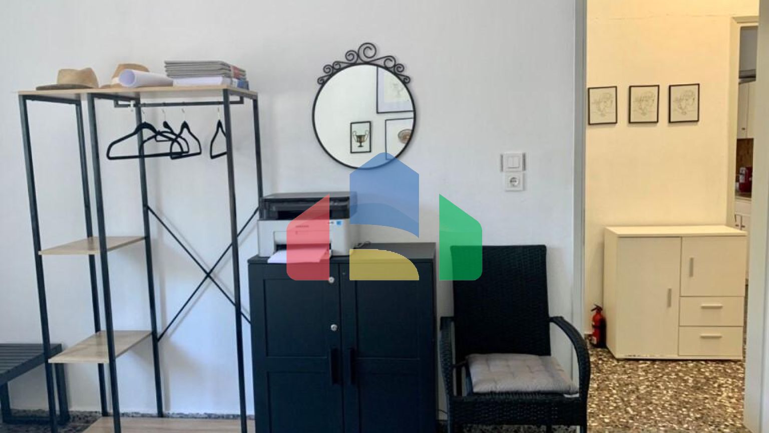 Продаж - Котедж 80 m² в Аспровальті