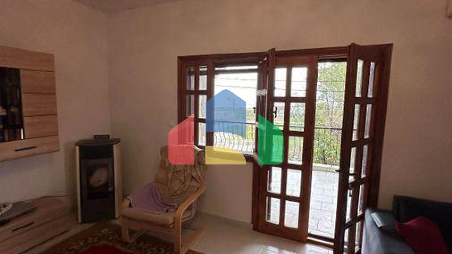 Продажа - Коттедж 200 m² в Аспровальте