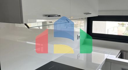 Продаж - Таунхаус 102 m² в Афінах