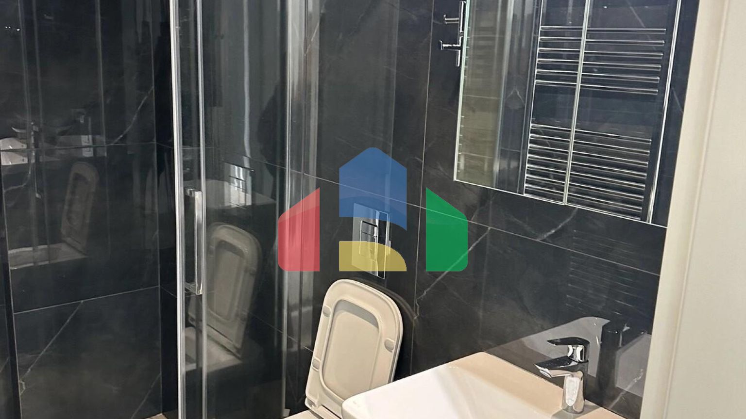 Продаж - Таунхаус 102 m² в Афінах