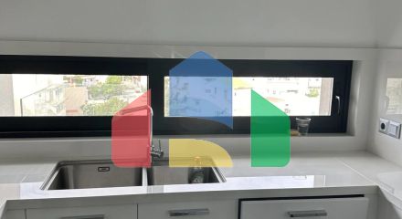 Продаж - Таунхаус 102 m² в Афінах