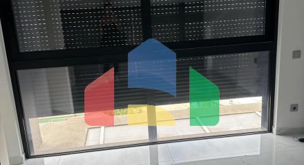 Продаж - Таунхаус 102 m² в Афінах