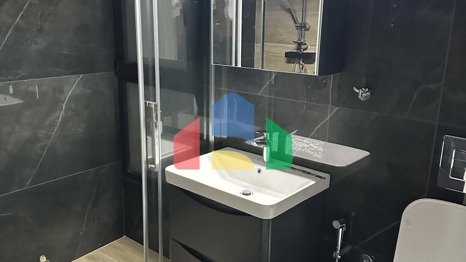 Продаж - Таунхаус 102 m² в Афінах