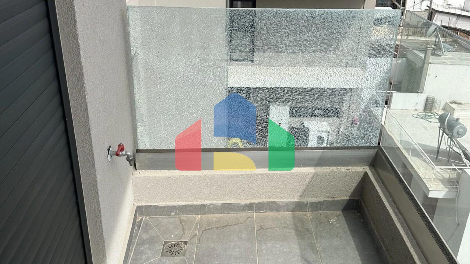 Продаж - Таунхаус 102 m² в Афінах