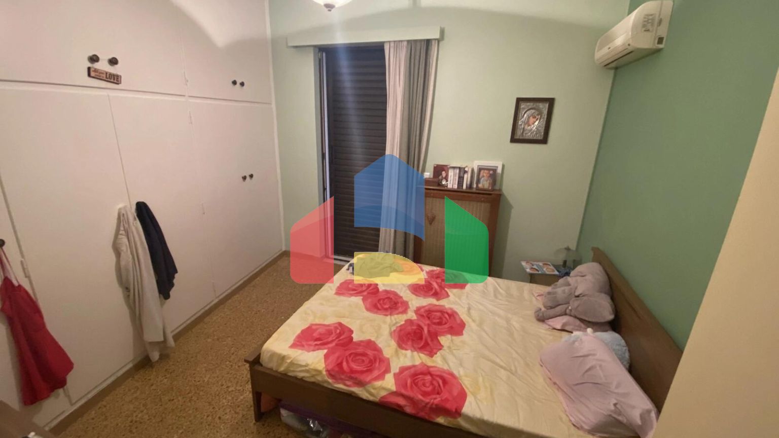 Продажа - Здание 240 m² в Афинах