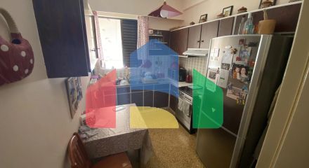 Продажа - Здание 240 m² в Афинах