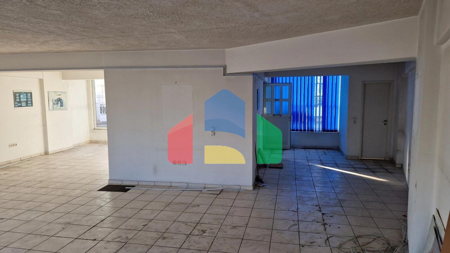 Продажа - Здание 360 m² в Афинах