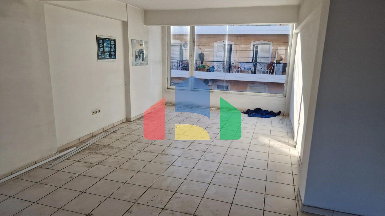 Продажа - Здание 360 m² в Афинах