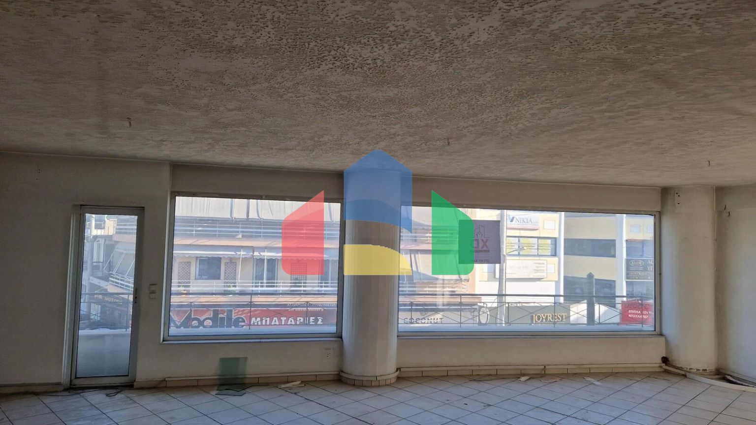 Продажа - Здание 360 m² в Афинах