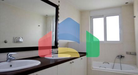 Продаж - Таунхаус 240 m² в Афінах