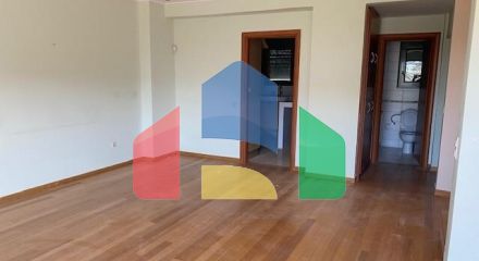 For Sale - Maisonette 220 m² in Athens