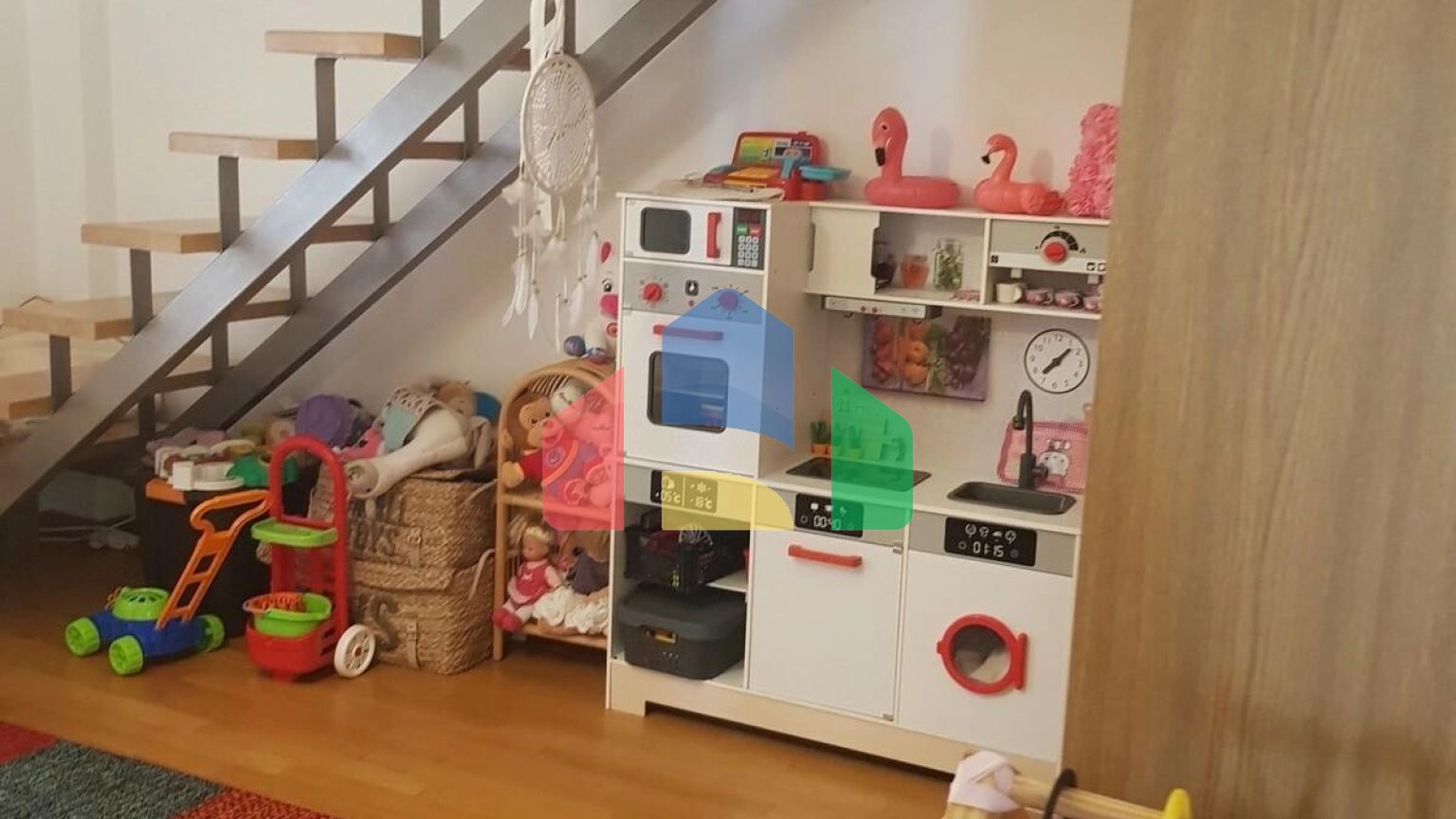 Продаж - Таунхаус 497 m² в Афінах