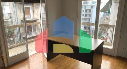 Продаж - Квартира 110 m² в Афінах