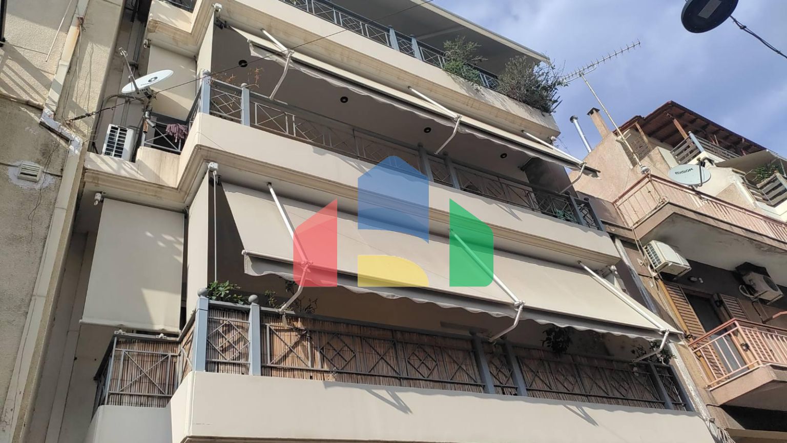 Продаж - Квартира 83 m² в Афінах