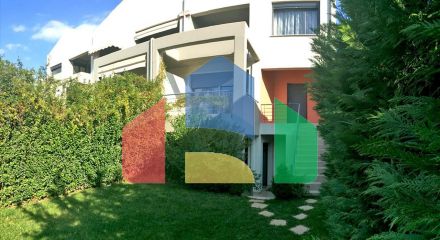Продажа - Таунхаус 265 m² в Афинах
