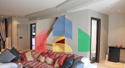 Продаж - Таунхаус 265 m² в Афінах