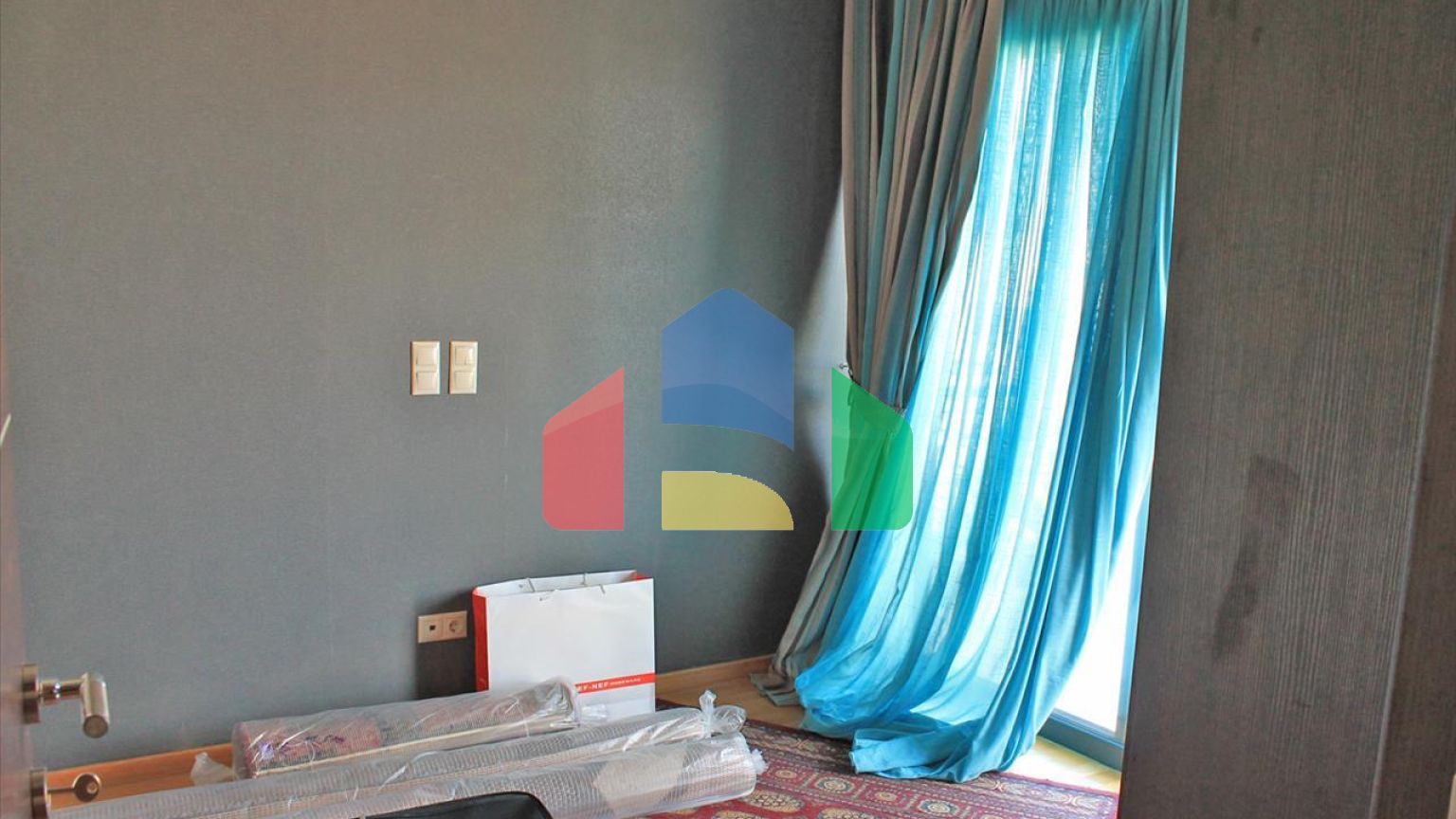 Продаж - Таунхаус 265 m² в Афінах