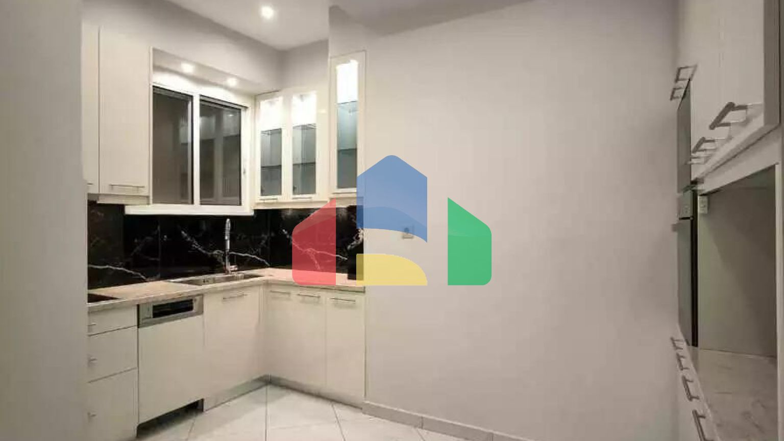 Продаж - Квартира 68 m² в Афінах