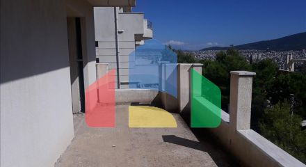 For Sale - Detached house 400 m² in Athens